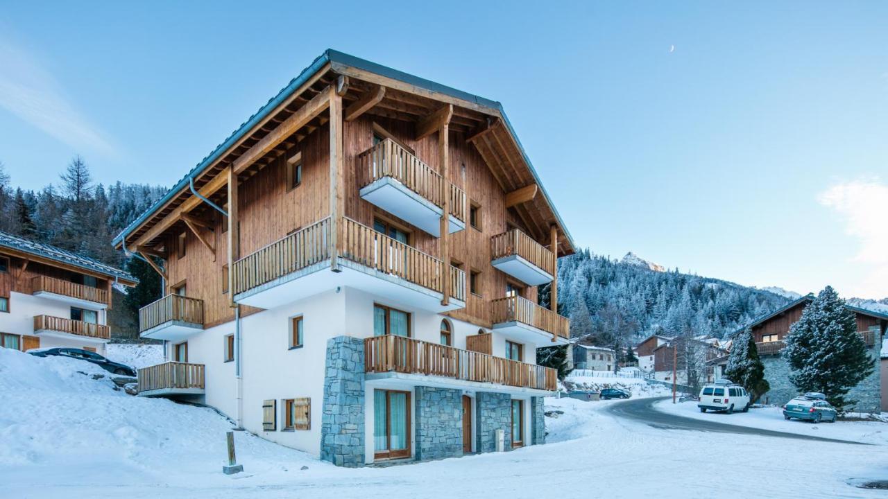 Vacanceole - Residence Les Chalets De La Ramoure ヴァルフレジュス エクステリア 写真